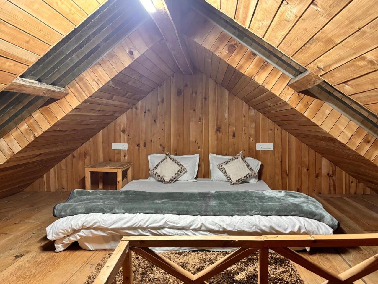 The Cozy Cabin, Jibhi Banjār Екстериор снимка