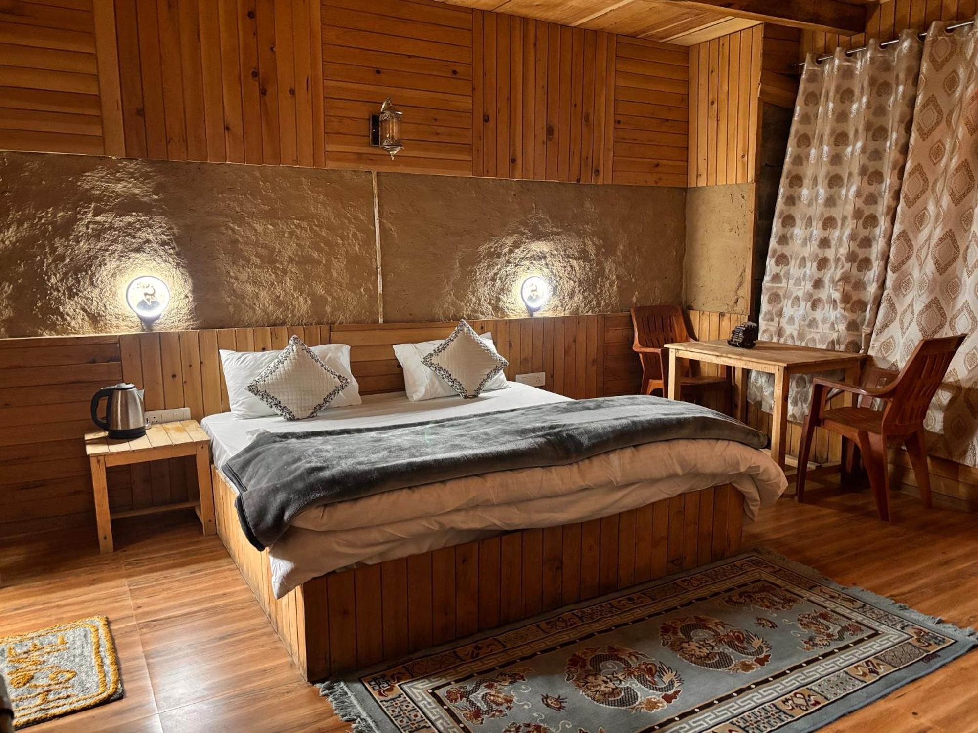 The Cozy Cabin, Jibhi Banjār Екстериор снимка